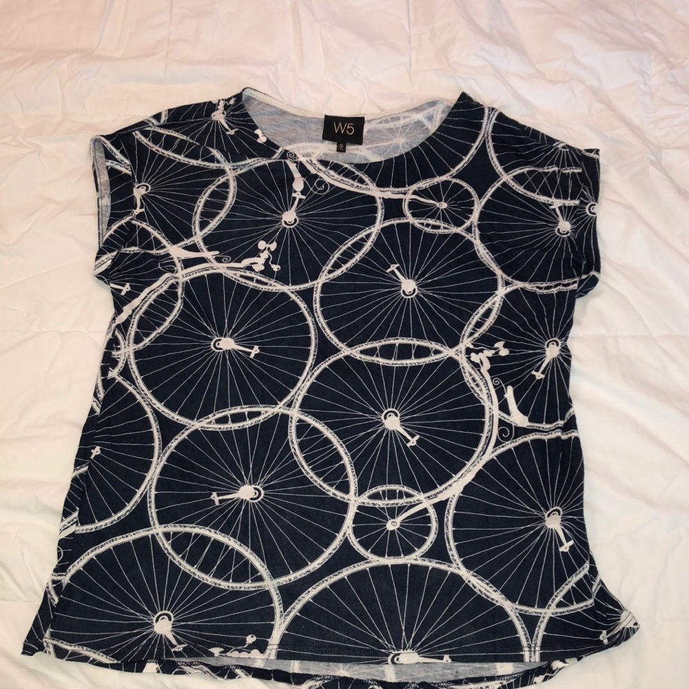 Navy blue printed tee